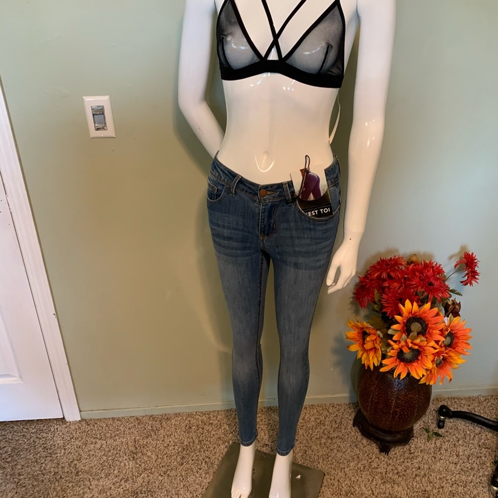 Butt boosting  brazilian jeans